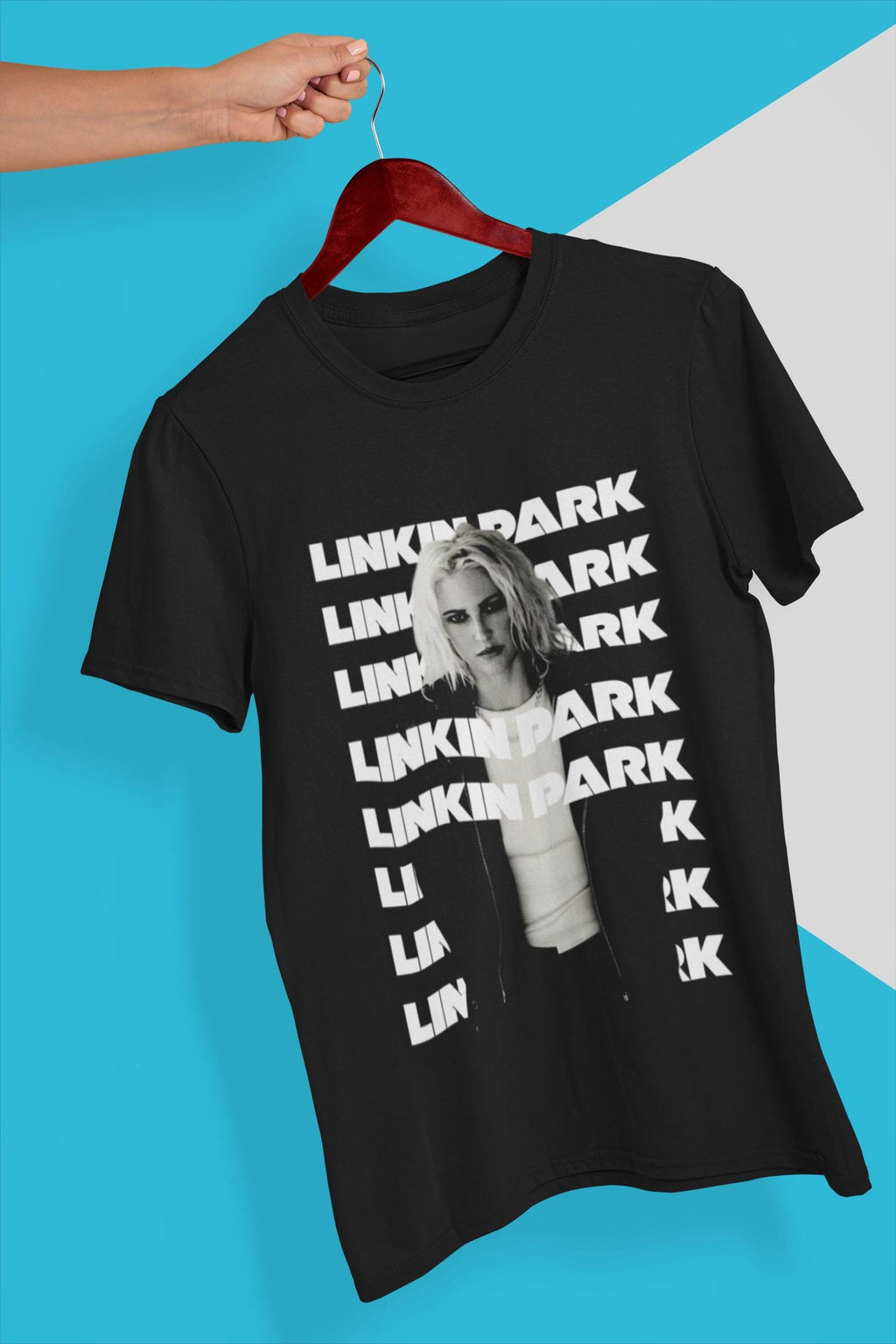 Emily Armstrong Black n White