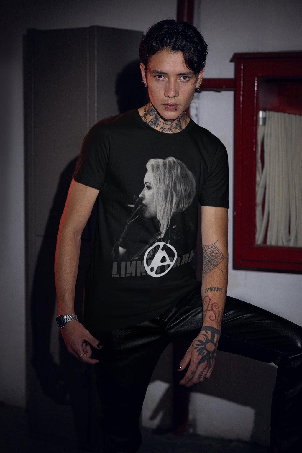 Emily Armstrong Smoking Gothic