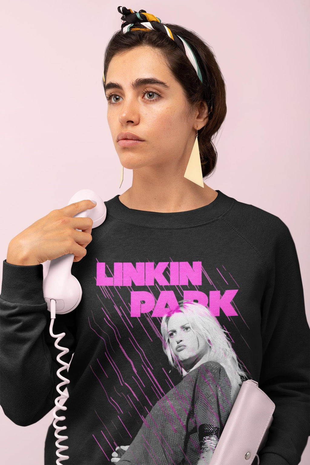 Emily Armstrong Pout