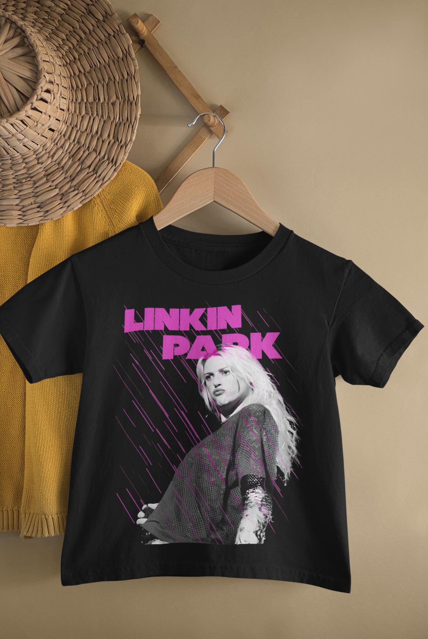 (Kids) Emily Armstrong Minimal