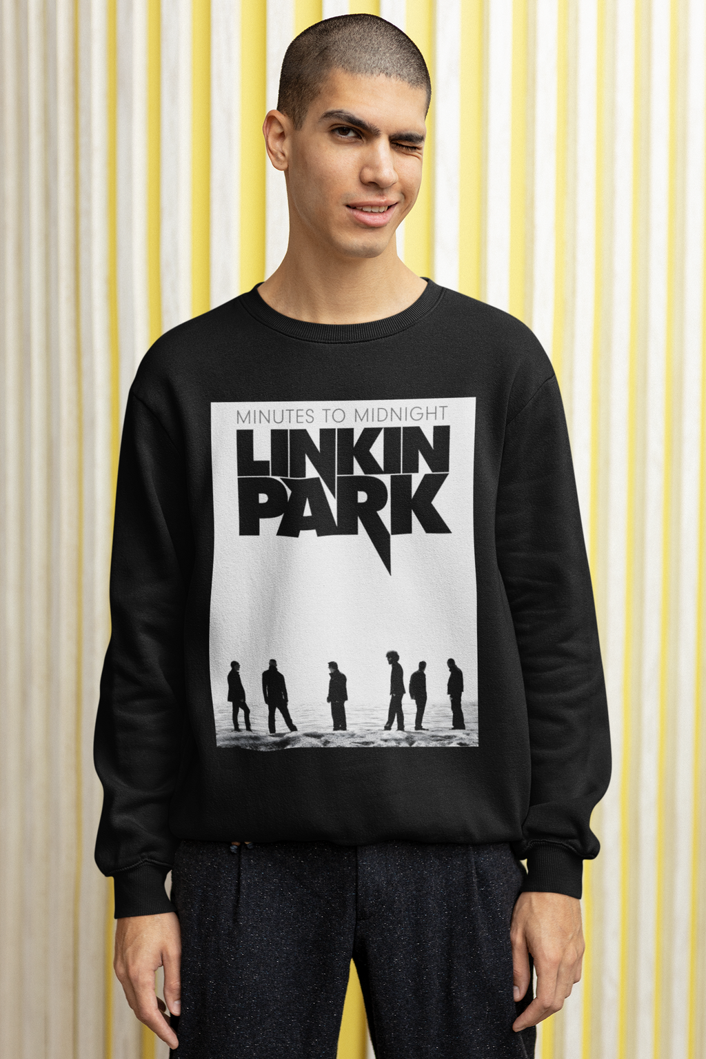 Camiseta Blanca Portada Álbum Minutes to Midnight de Linkin Park